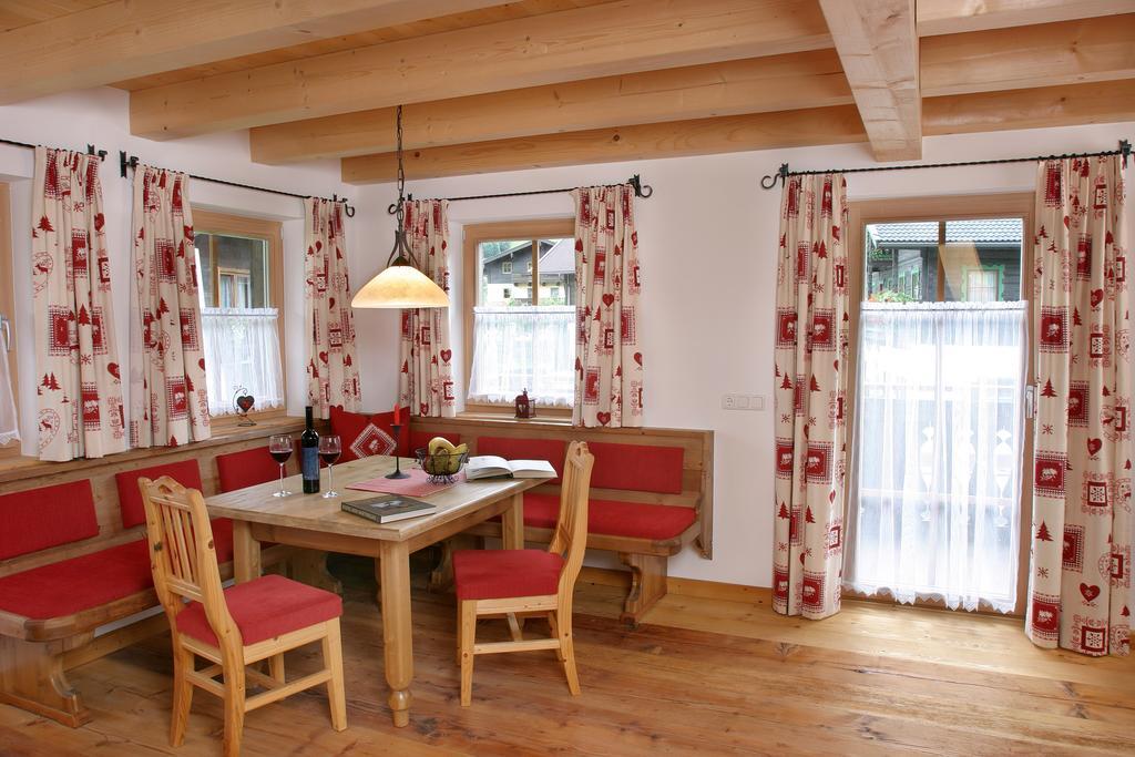 Neuhaushof Apartment Hollersbach im Pinzgau Room photo